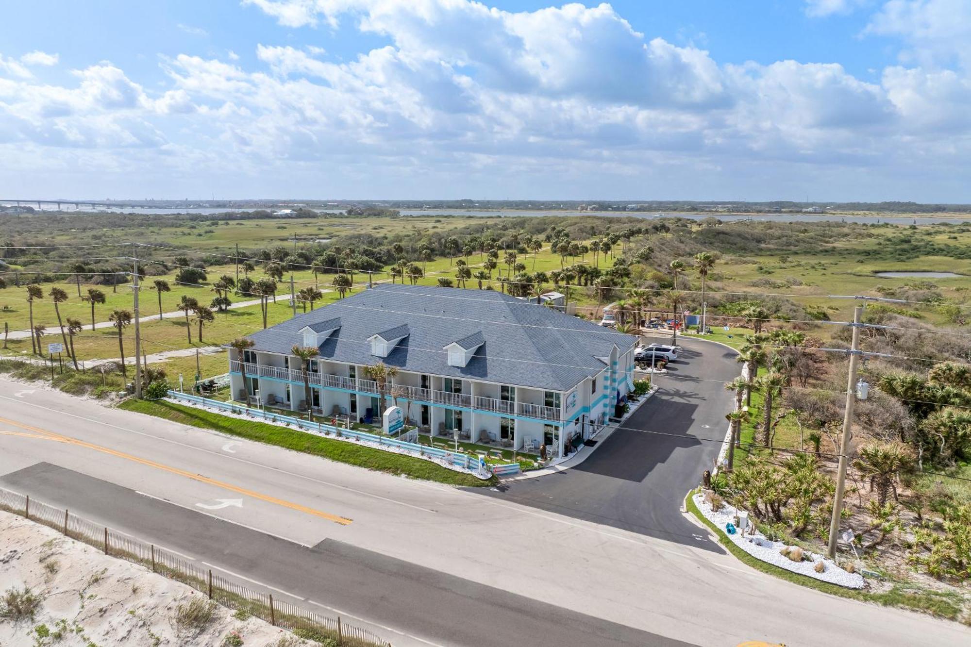 Ocean Sands Beach Inn (Adults Only) Сент-Огастин Экстерьер фото