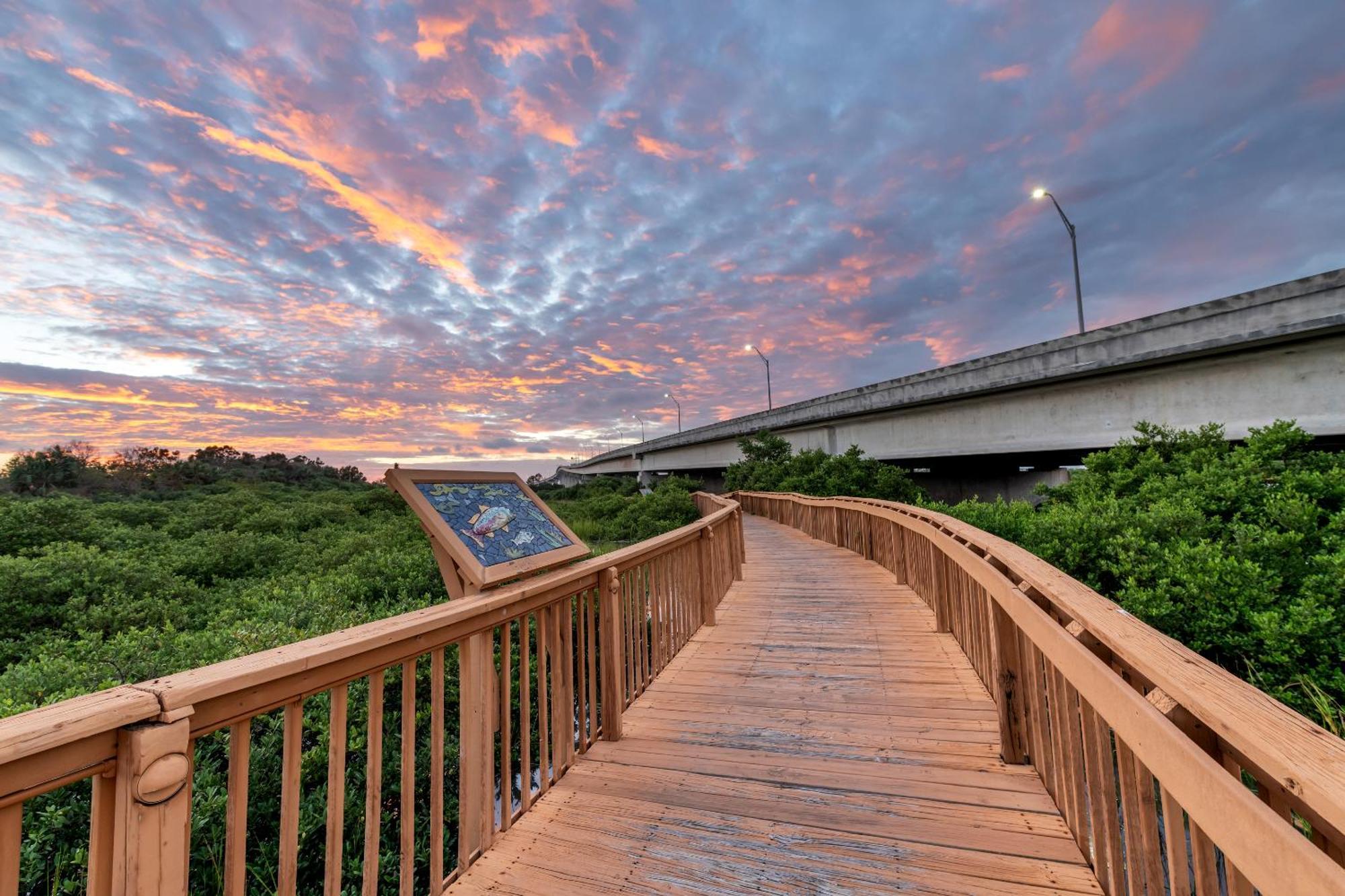 Ocean Sands Beach Inn (Adults Only) Сент-Огастин Экстерьер фото