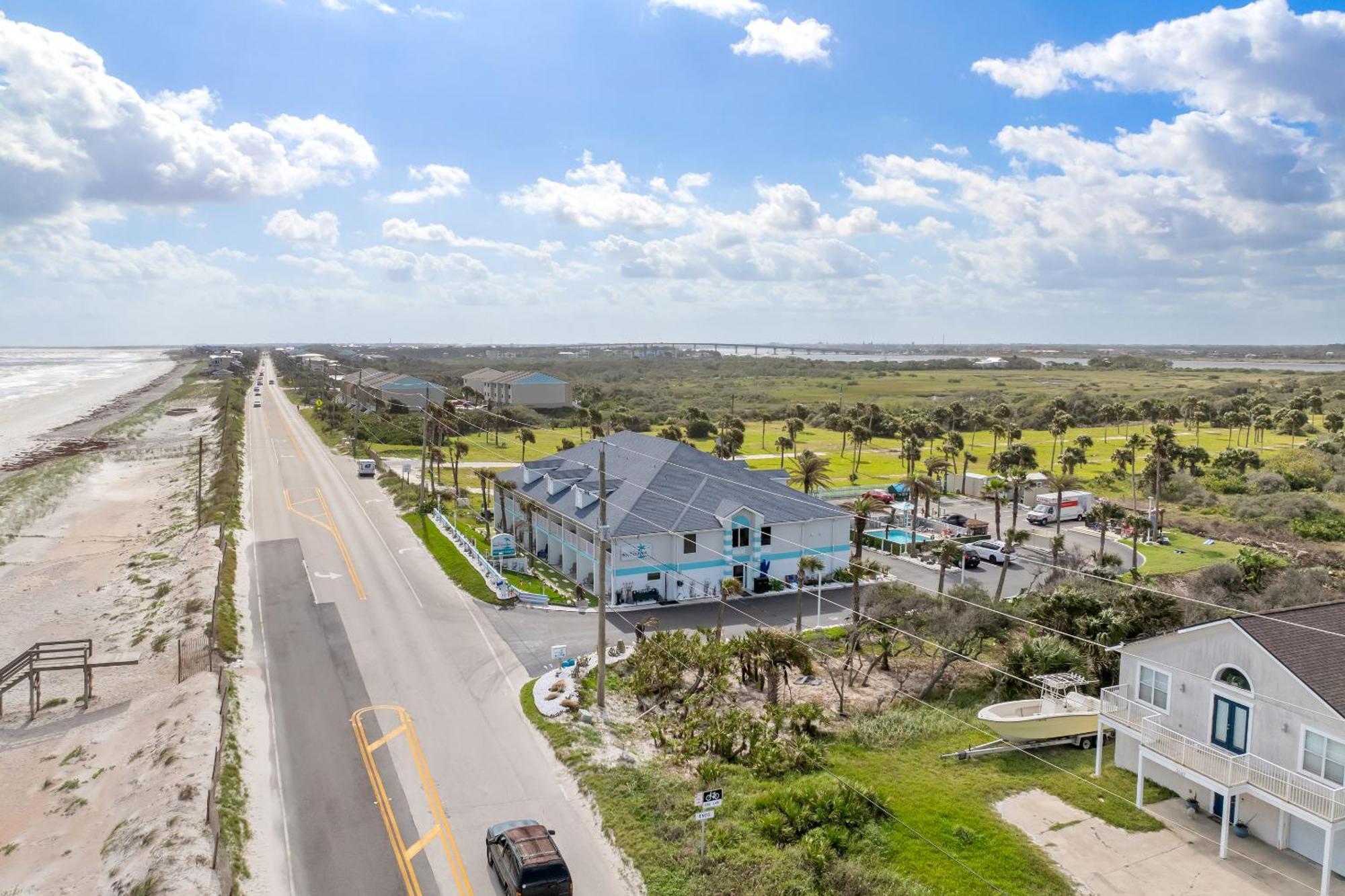 Ocean Sands Beach Inn (Adults Only) Сент-Огастин Экстерьер фото